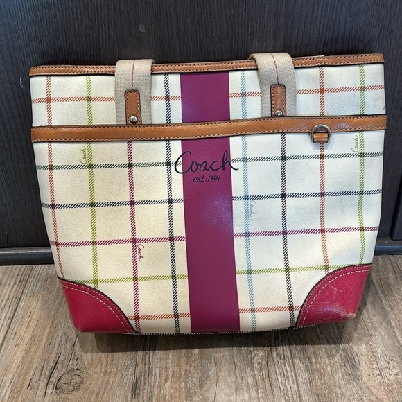 Coach Pink and Cream Plaid Tote Bag with Matching Small Pouch - Picture 7 of 17